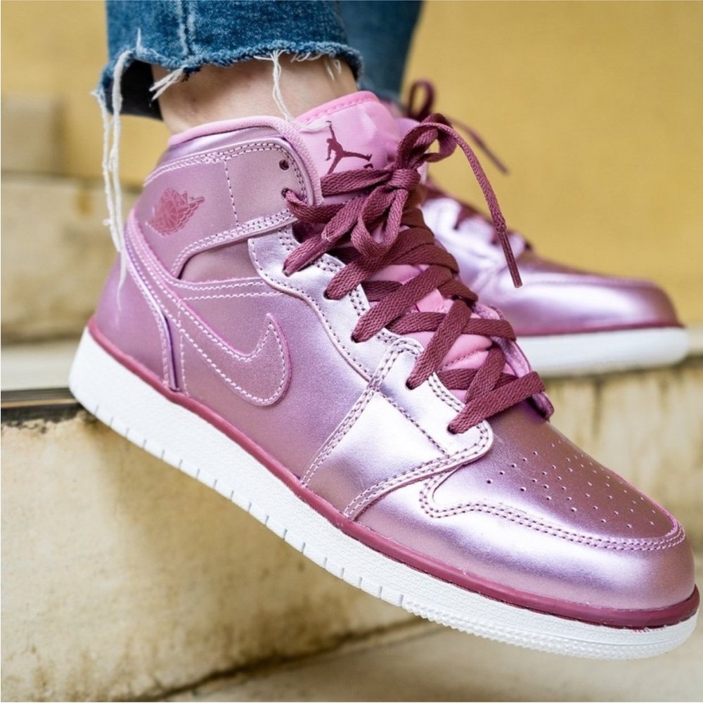 Air Jordan 1 Mid SE GS 'Pink Rose', women’s size 8.5